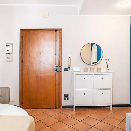 Modern In The Heart Of The Center Appartamento
