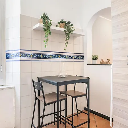 Modern In The Heart Of The Center Apartment